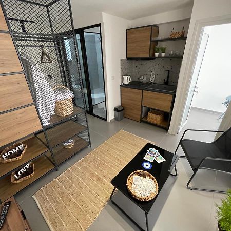 Vela Apartament 2 Sarande Exterior photo