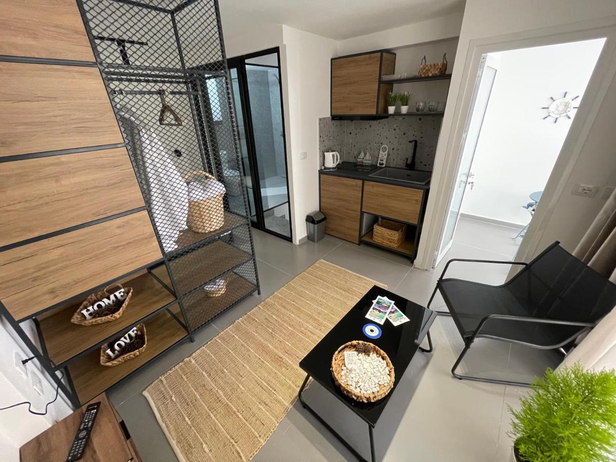 Vela Apartament 2 Sarande Exterior photo