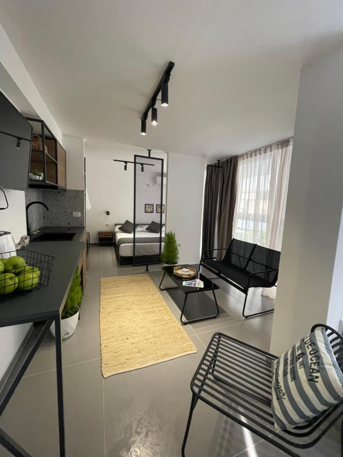 Vela Apartament 2 Sarande Exterior photo
